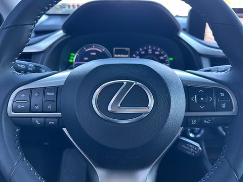 Used 2019 Lexus RX 450h AWD image 30