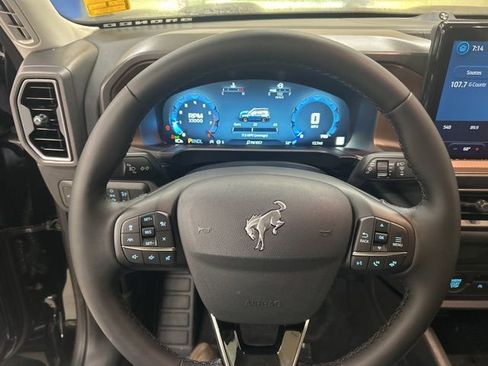 New 2025 Ford Bronco Sport Outer Banks w/ Outer Banks Tech Package+ image 18