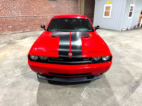 Used 2009 Dodge Challenger SRT8 w/ SRT Option Group II image 11