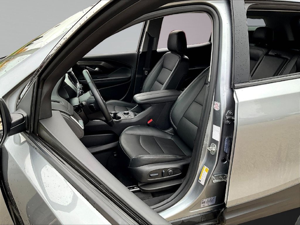 Used 2023 GMC Terrain SLT AWD/4WD image 23