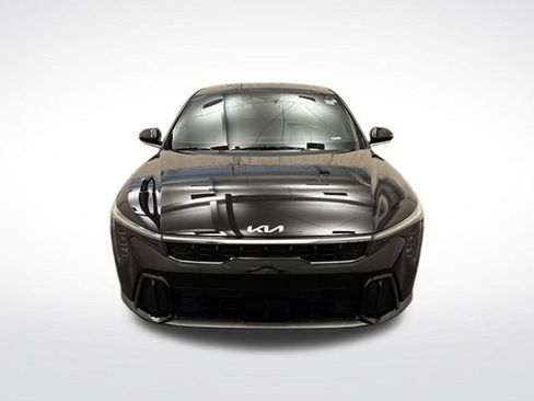 Certified 2025 Kia K4 EX w/ GT-Line Sunroof Package FWD image 2
