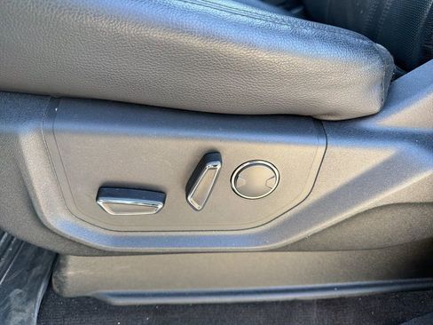 Used 2018 Ford Expedition Limited w/ Equipment Group 301A image 16