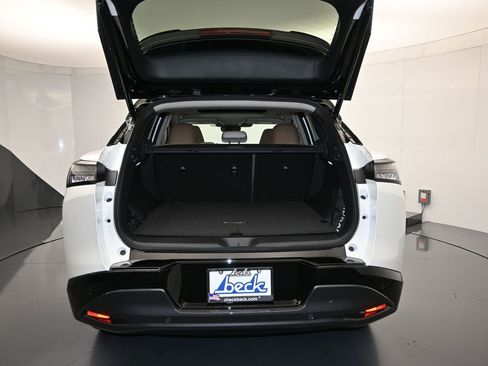 New 2026 Nissan Murano Platinum w/ Cargo Package AWD/4WD image 23