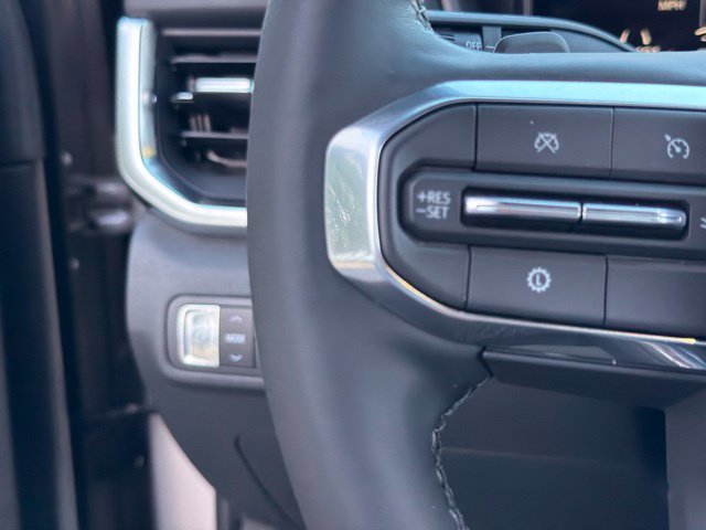 Used 2025 GMC Terrain Elevation w/ Elevation Premium Package AWD/4WD image 24