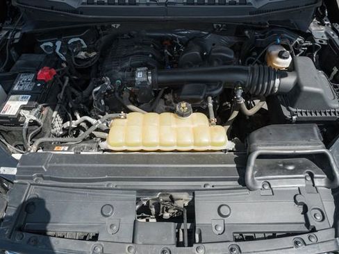 Used 2020 Ford F150 XLT image 22