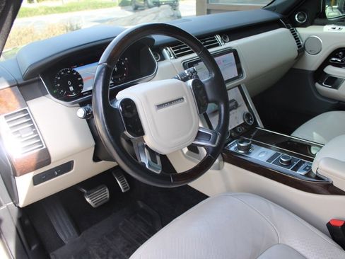 Used 2021 Land Rover Range Rover Westminster Edition image 5