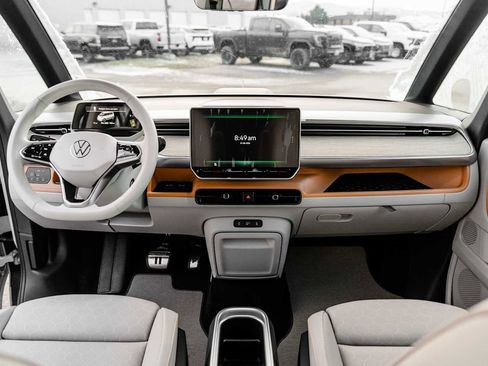 New 2025 Volkswagen ID. Buzz Pro S Plus image 10