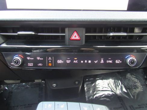 Used 2023 Kia EV6 Wind image 48