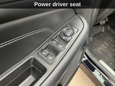 Used 2024 Ford Edge Titanium image 15