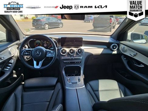 Used 2020 Mercedes-Benz GLC 300 4MATIC image 31