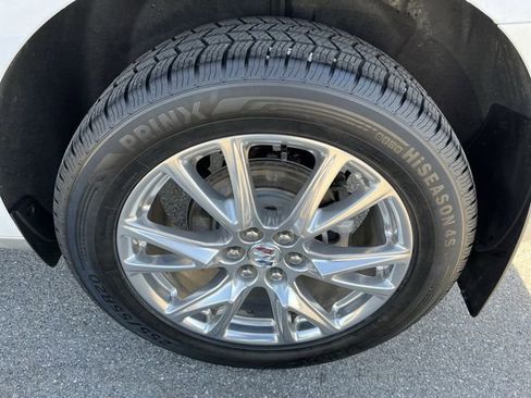 Used 2023 Buick Enclave Essence w/ Experience Buick Package AWD/4WD image 21