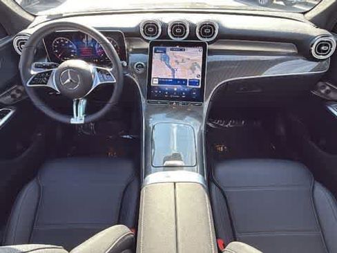 Certified 2025 Mercedes-Benz GLC 300 4MATIC image 28