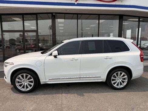Used 2017 Volvo XC90 T8 Inscription AWD/4WD image 2