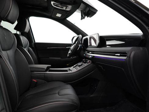 Used 2025 Hyundai Palisade Calligraphy image 11