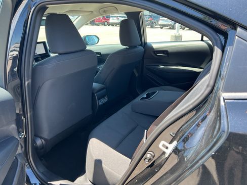Used 2023 Toyota Corolla LE FWD image 10