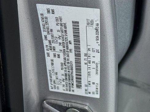 Used 2019 Ford Escape SE image 30