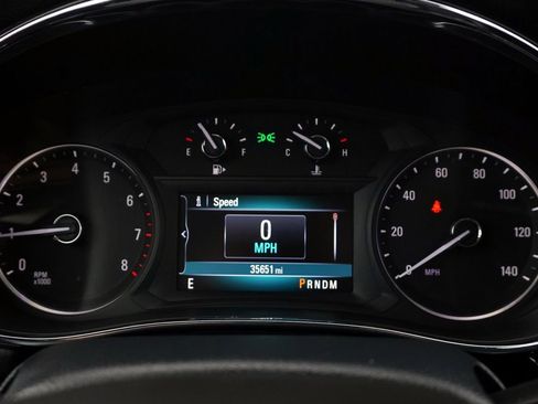 Used 2021 Buick Encore Preferred image 24