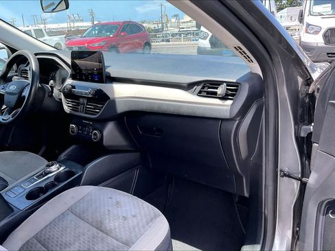 Used 2022 Ford Escape SE FWD image 23
