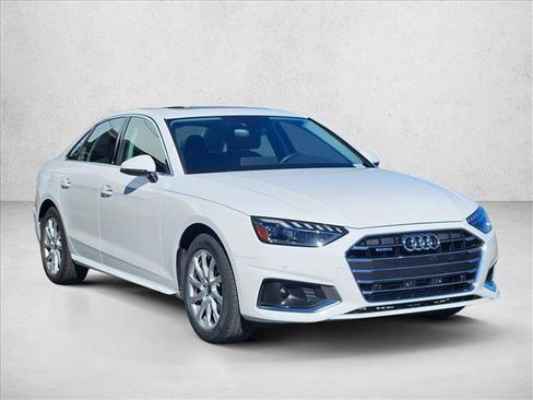 Used 2023 Audi A4 2.0T Premium w/ Convenience Package image 3