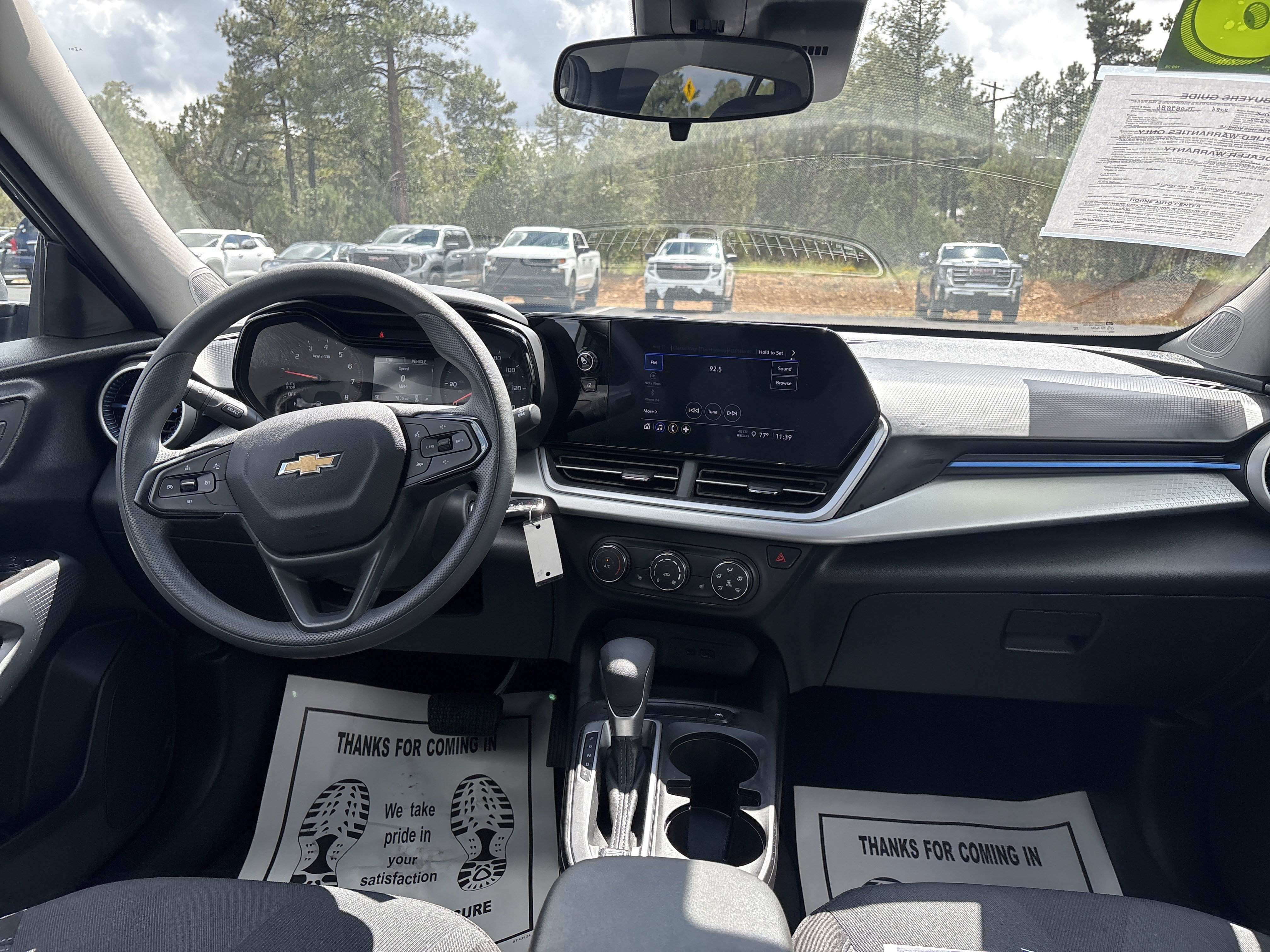 Used 2026 Chevrolet Trax LS w/ LS Convenience Package FWD image 3