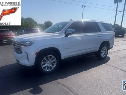 Used 2024 Chevrolet Tahoe Premier AWD/4WD image 4