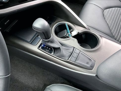 Certified 2023 Toyota Camry SE image 15