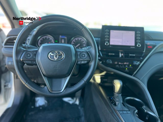 Used 2024 Toyota Camry SE w/ Convenience Package FWD image 12