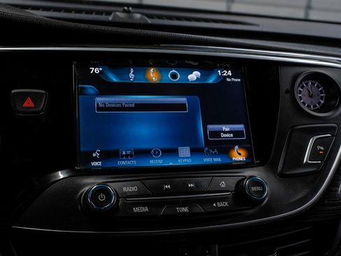 Used 2017 Buick Envision Essence image 32