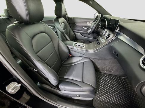 Used 2021 Mercedes-Benz C 300 4MATIC Sedan image 29