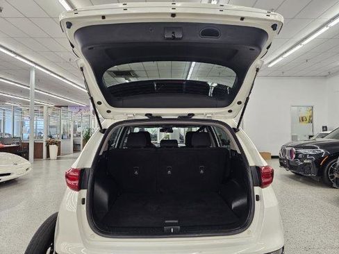 Used 2020 Kia Sportage LX image 39