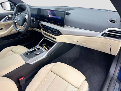 Certified 2026 BMW 430i Coupe w/ Parking Assistance Package image 16