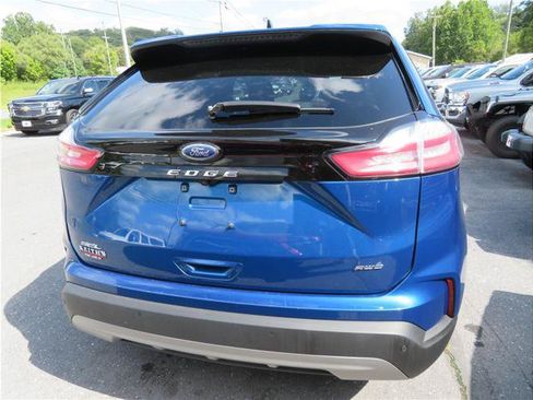 Used 2024 Ford Edge SEL AWD/4WD image 17