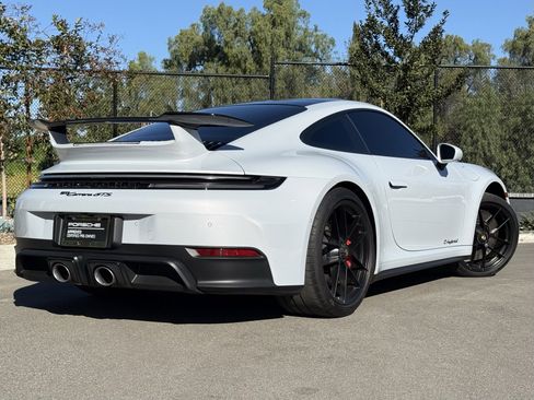 Used 2026 Porsche 911 Carrera GTS image 7