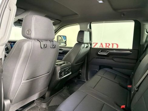 Used 2025 Chevrolet Silverado 2500 LTZ w/ LTZ Plus Package AWD/4WD image 14