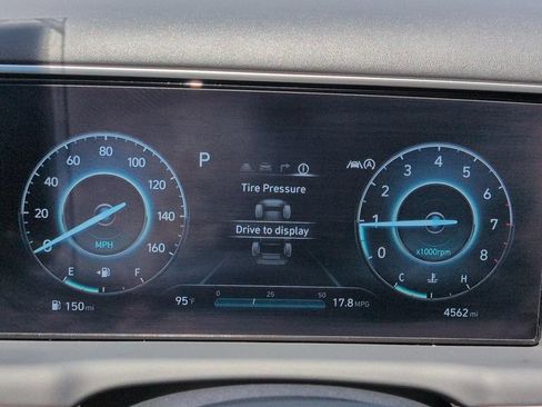 Used 2024 Hyundai Tucson SEL w/ Convenience Package FWD image 23