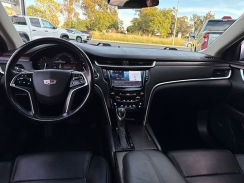 Certified 2019 Cadillac XTS Luxury image 12
