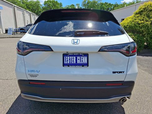 Certified 2024 Honda HR-V Sport image 5
