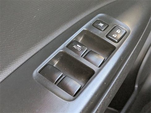 Used 2022 Mitsubishi Mirage ES image 28