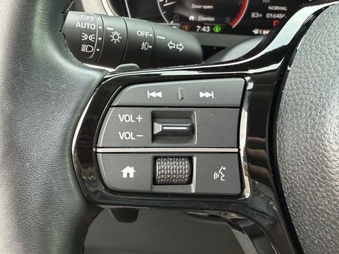Used 2025 Honda Pilot EX-L image 29