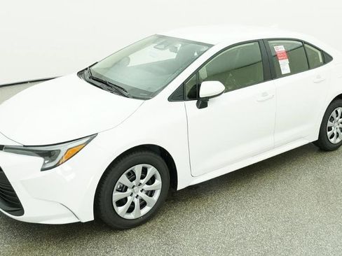 New 2026 Toyota Corolla LE FWD image 1