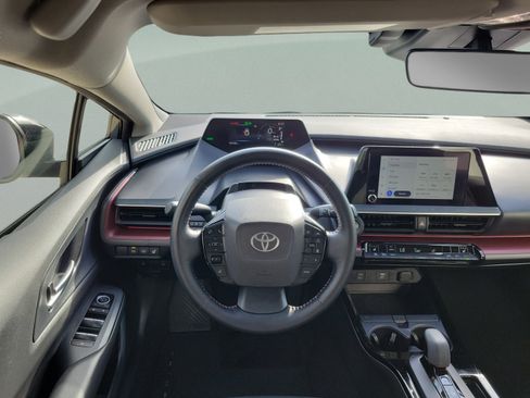 Certified 2025 Toyota Prius Plug-In Hybrid FWD image 15