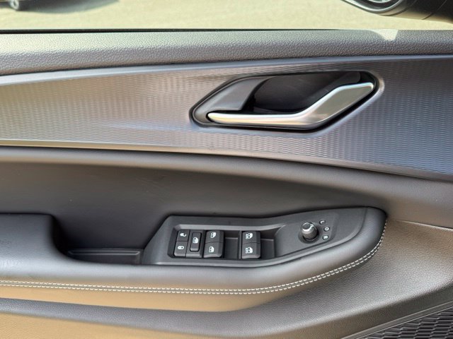 New 2027 Jeep Grand Cherokee Laredo X RWD image 15