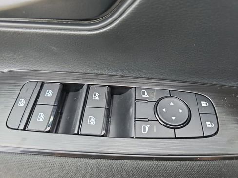 New 2026 Nissan Kicks S FWD image 27