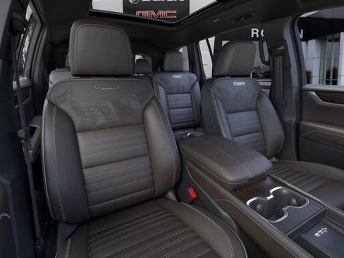 New 2026 GMC Acadia Denali Ultimate FWD image 16