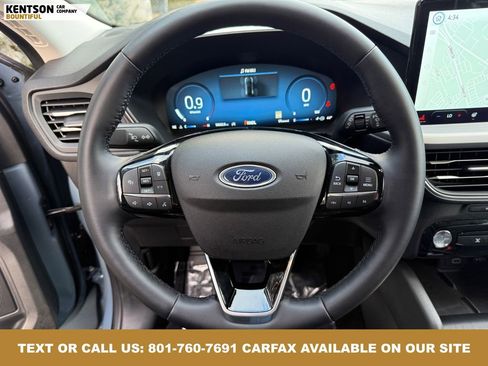 Used 2025 Ford Escape Platinum image 17
