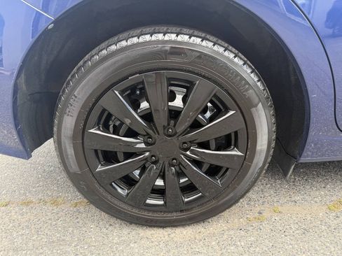 Used 2017 Subaru Impreza 2.0i AWD/4WD image 12