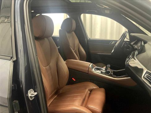 Used 2022 BMW X5 xDrive45e w/ M Sport Package image 11