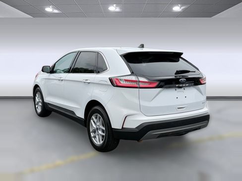 Used 2021 Ford Edge SEL w/ Cargo Accessory Package AWD/4WD image 3