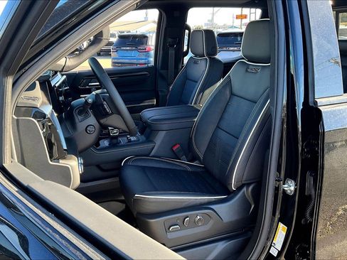 New 2026 GMC Sierra 1500 AT4X image 9