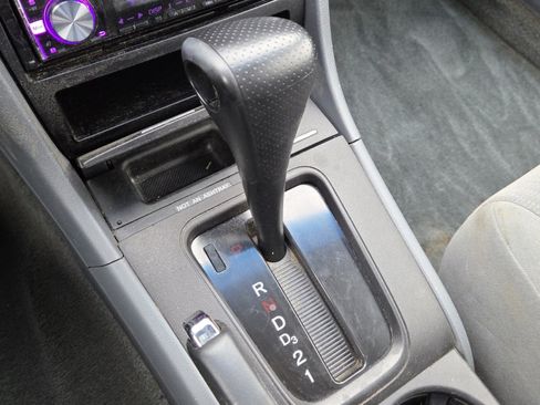 Used 2005 Honda Accord LX image 29